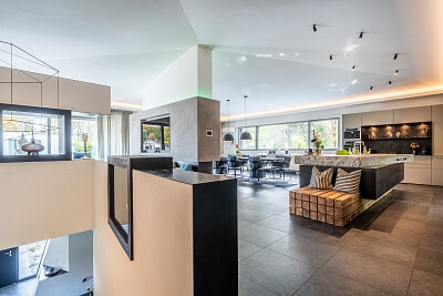 Nemecko, Bavorsko - Rosenheim | Predaj, Rodinný dom, 4-izbový, 334 m²