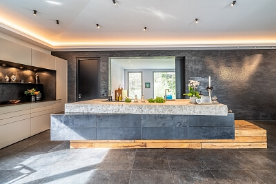 Nemecko, Bavorsko - Rosenheim | Predaj, Rodinný dom, 4-izbový, 334 m²