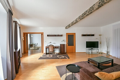 U Lužického semináře, Malá Strana - Praha 1 | Pronájem, Byt, 2+1, 85 m²