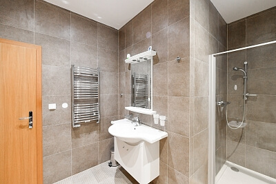 U Lužického semináře, Malá Strana - Praha 1 | Pronájem, Byt, 2+1, 85 m²