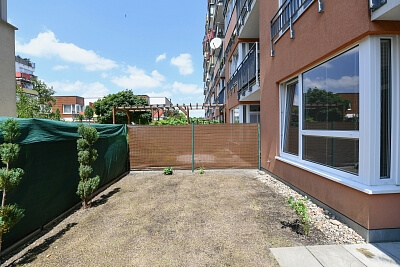 Podkovářská, Vysočany - Praha 9 | Pronájem, Byt, 2+kk, 51 m²