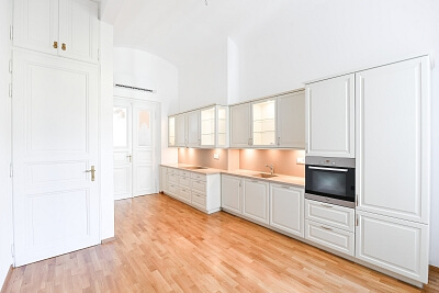 Malostranské nábřeží, Malá Strana - Praha 1 | Pronájem, Byt, 3+1, 140 m²