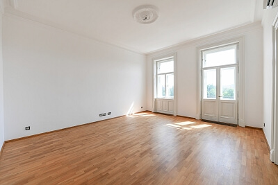 Malostranské nábřeží, Malá Strana - Praha 1 | Pronájem, Byt, 3+1, 140 m²