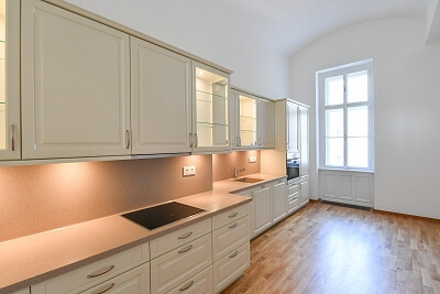 Malostranské nábřeží, Malá Strana - Praha 1 | Pronájem, Byt, 3+1, 140 m²