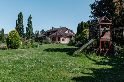 Mlynské pole, Limbach - Pezinok | Prodej, Rodinný dům, 6+1, 540 m²