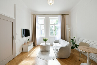 Velehradská, Vinohrady - Praha 3 | Pronájem, Byt, 2+kk, 50 m²