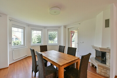 Centrální, Zdiby - Praha-východ | Pronájem, Rodinný dům, 5+kk, 300 m²