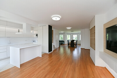 Centrální, Zdiby - Praha-východ | Pronájem, Rodinný dům, 5+kk, 300 m²