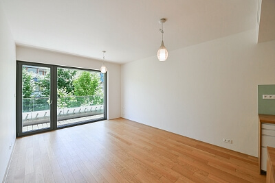 Karolinská, Karlín - Praha 8 | Pronájem, Byt, 2+kk, 74 m²