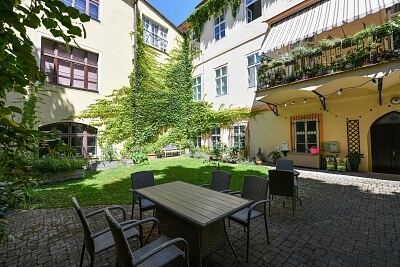 Husova, Staré Město - Praha 1 | Pronájem, Byt, 2+kk, 110 m²