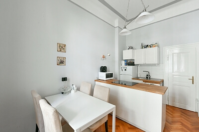 Jana Masaryka, Vinohrady - Praha 2 | Pronájem, Byt, 2+1, 50 m²