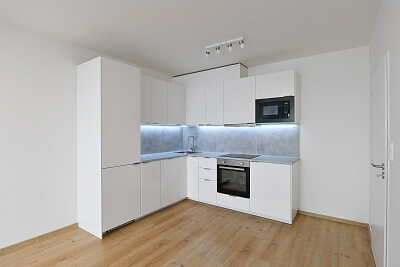 Podkovářská, Vysočany - Praha 9 | Pronájem, Byt, 2+kk, 51 m²