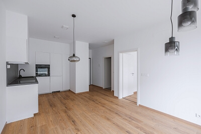 Fialová, Petržalka - Bratislava V | Pronájem, Byt, 2+kk, 63 m²
