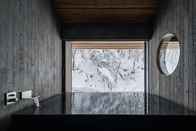 Japan, Hokkaido - Niseko Hirafu | Sale, House, Four-bedroom (5+kk), 745 m²