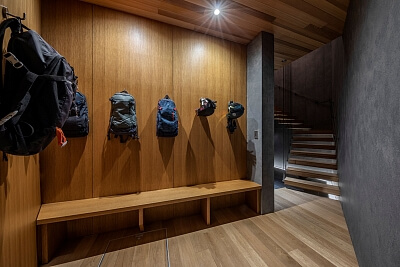 Japan, Hokkaido - Niseko Hirafu | Sale, House, Four-bedroom (5+kk), 745 m²