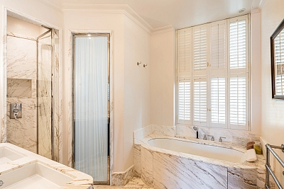 France, Île-de-France - Paris | Sale, Apartment, Five-bedroom (6+kk), 388 m²