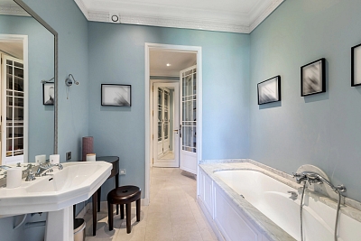 France, Île-de-France - Paris | Sale, House, Four-bedroom (5+1), 1 400 m²