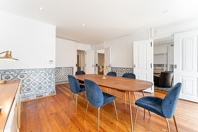 Portugalsko, Lisabon - Lisabon | Predaj, Byt, 5-izbový, 273 m²