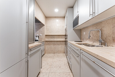 Portugalsko, Lisabon - Lisabon | Predaj, Byt, 5-izbový, 273 m²