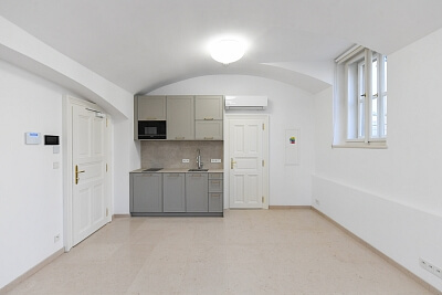 Pětidomí, Bubeneč - Prague 6 | Rent, Office space, 95 m²