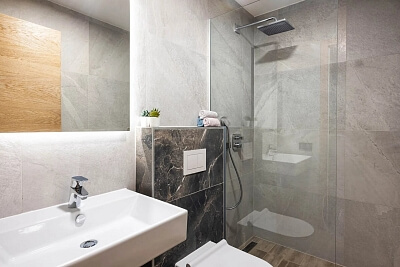 Chorvatsko, Přímořsko-gorskokotarská župa - Krk | Prodej, Rodinný dům, 6+kk, 427 m²