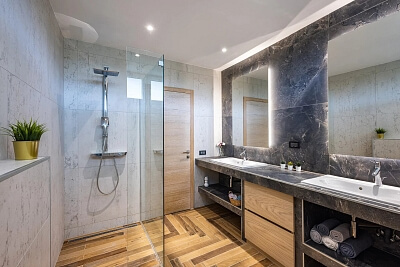 Chorvatsko, Přímořsko-gorskokotarská župa - Krk | Prodej, Rodinný dům, 6+kk, 427 m²