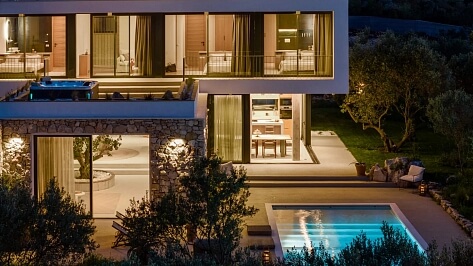 Chorvatsko, Splitsko-dalmatská župa - Ostrov Šolta | Prodej, Rodinný dům, 4+kk, 320 m²