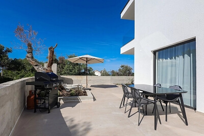 Chorvatsko, Zadarská župa - Pag | Prodej, Rodinný dům, 4+kk, 201 m²