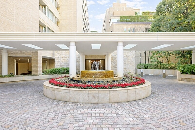 Japan, Tokyo - Minato City | Sale, Apartment, Three-bedroom (4+kk), 149 m²