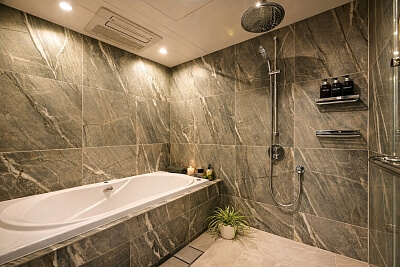 Japan, Tokyo - Minato City | Sale, Apartment, Three-bedroom (4+kk), 149 m²