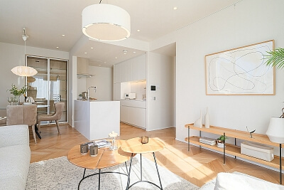 Japan, Tokyo - Shinjuku City | Sale, Apartment, Three-bedroom (4+kk), 104 m²