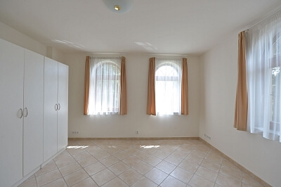 Nebušická, Nebušice - Praha 6 | Pronájem, Rodinný dům, 5+1, 243 m²