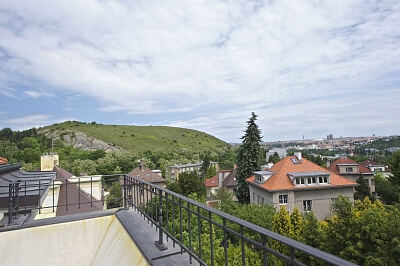 Nad Pomníkem, Hlubočepy - Praha 5 | Prodej, Rodinný dům, 12+kk, 575 m²