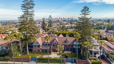 USA, Kalifornie - Coronado | Prodej, Rodinný dům, 15+kk, 2 136 m²