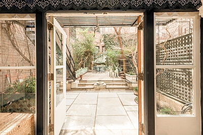 USA, New York - New York | Prodej, Rodinný dům, 8+kk, 430 m²