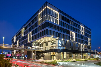 Einsteinova, Petržalka - Bratislava V | Prenájom, Administratívna budova, 2 523 m²
