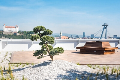 Einsteinova, Petržalka - Bratislava V | Prenájom, Administratívna budova, 2 523 m²