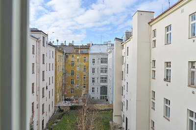 Na Hrádku, Nové Město - Praha 2 | Prodej, Byt, 2+1, 58 m²