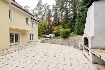 Pražská, Jevany - Praha-východ | Prodej, Rodinný dům, 7+1, 696 m²