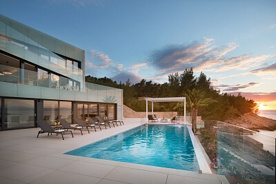 Chorvátsko, Ostrov Korčula - Korčula | Predaj, Rodinný dom, 5-izbový, 350 m²