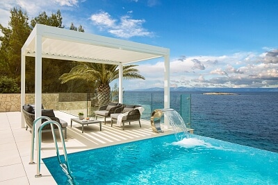 Chorvátsko, Ostrov Korčula - Korčula | Predaj, Rodinný dom, 5-izbový, 350 m²