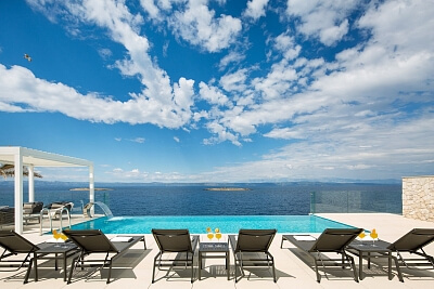 Chorvátsko, Ostrov Korčula - Korčula | Predaj, Rodinný dom, 5-izbový, 350 m²