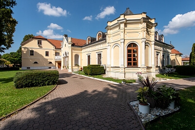 Hlavná Jaslovce, Jaslovské Bohunice - Trnava | Predaj, Historický objekt, 1 609 m²