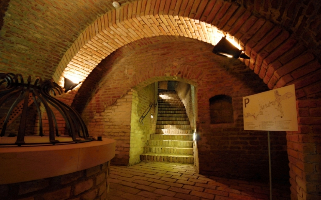 Labyrint pod Zelným trhem | Svoboda & Williams