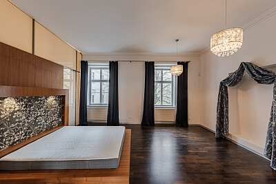 Husova, Staré Město - Praha 1 | Pronájem, Byt, 2+kk, 110 m²