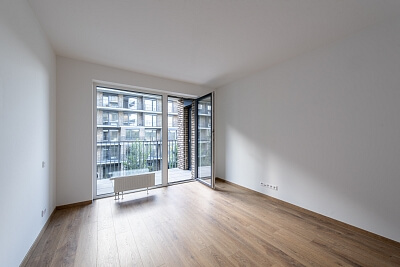 Fialová, Petržalka - Bratislava V | Predaj, Byt, 3-izbový, 96 m²