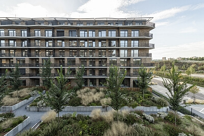 Fialová, Petržalka - Bratislava V | Predaj, Byt, 3-izbový, 96 m²