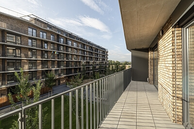 Fialová, Petržalka - Bratislava V | Predaj, Byt, 2-izbový, 62 m²
