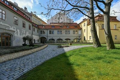 U Obecního dvora, Staré Město - Praha 1 | Prodej, Byt, 5+1, 223 m²