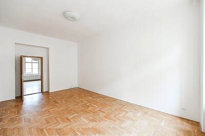 Řipská, Vinohrady - Prague 3 | Sale, Apartment, One-bedroom (2+kk), 52 m²